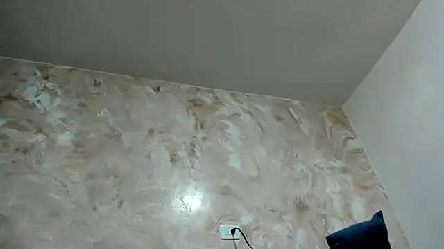 tiffanystonne online show from November 2025 01:40:01 AM