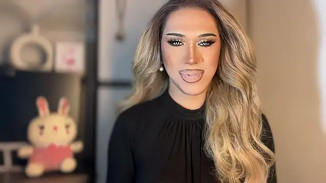 Ts glamxxxx online show from November 2025 12:11:02 AM