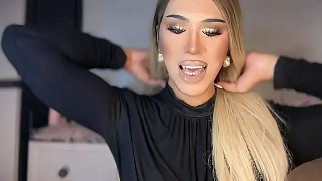 Ts glamxxxx online show from January 2026 11:42:01 PM