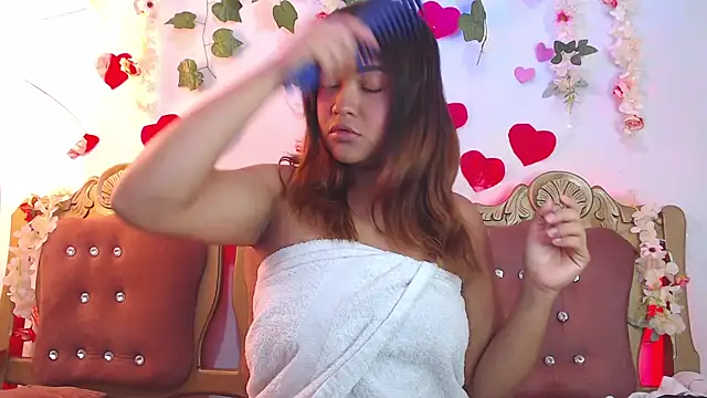 Snapshot of slutty_hotwife chatting on March 2025 10:16:02 AM slutty hotwife online show from March 2025 10:16:02 AM