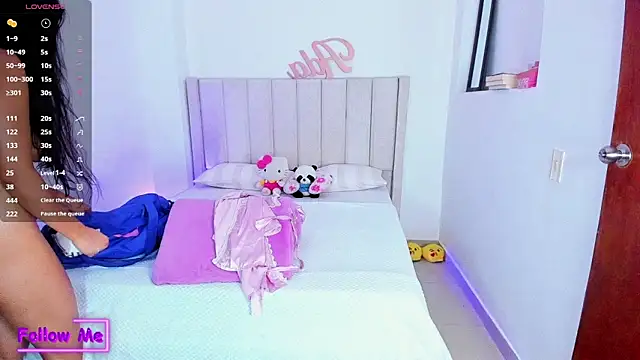 Snapshot of sheirysex_ chatting on January 2025 03:20:01 AM sheirysex online show from January 2025 03:20:01 AM