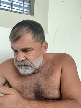 Peludo173317 online show from March 2026 06:34:02 PM