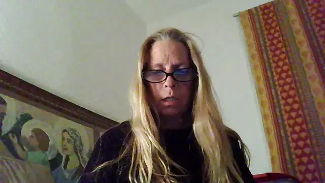 MISSLOTUS75 online show from December 2024 09:02:02 PM