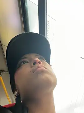 Snapshot of vaness_weet chatting on January 2026 08:32:01 PM vaness weet online show from January 2026 08:32:01 PM