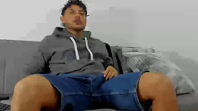 tuyo1995 online show from December 2024 01:37:01 AM