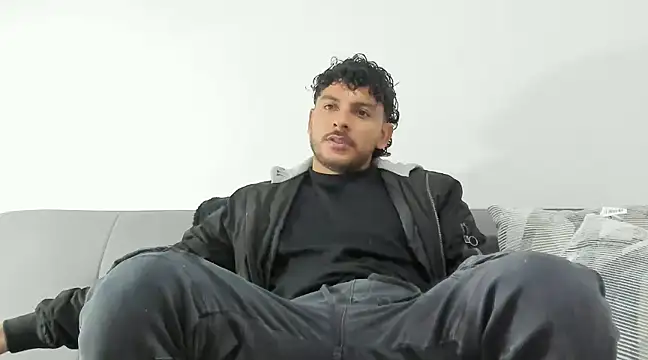 tuyo1995 online show from December 2024 11:39:02 PM