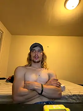 Snapshot of trippyski chatting on October 2025 12:11:01 AM trippyski online show from October 2025 12:11:01 AM