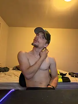 Snapshot of trippyski chatting on November 2025 06:16:02 AM trippyski online show from November 2025 06:16:02 AM