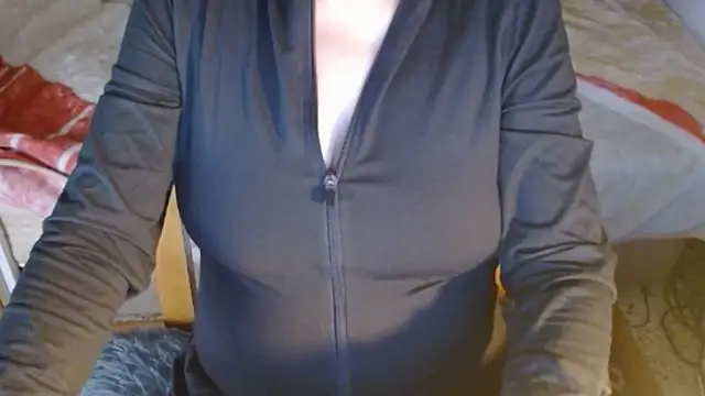 Snapshot of MysteryLadyxXx chatting on May 2026 11:43:02 PM MysteryLadyxXx online show from May 2026 11:43:02 PM