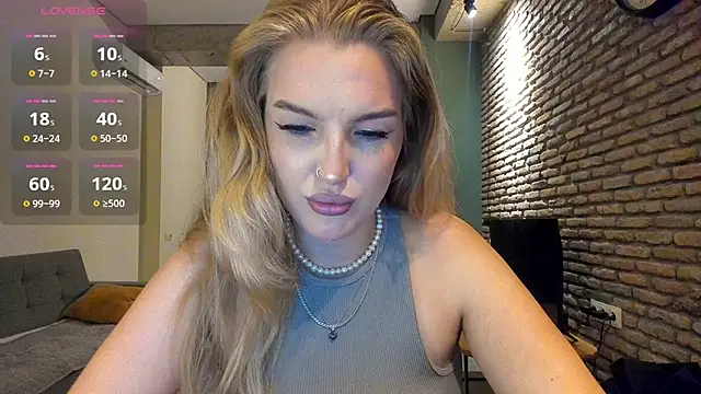 Snapshot of fifteenpoem chatting on July 2026 03:31:02 AM fifteenpoem online show from July 2026 03:31:02 AM