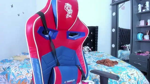 Snapshot of BellaKarla chatting on July 2026 12:09:01 PM BellaKarla online show from July 2026 12:09:01 PM