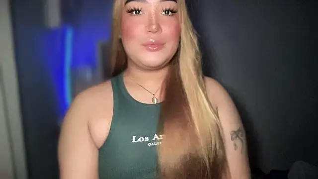 Snapshot of MissCataleyaxxx chatting on September 2025 01:08:02 AM MissCataleyaxxx online show from September 2025 01:08:02 AM