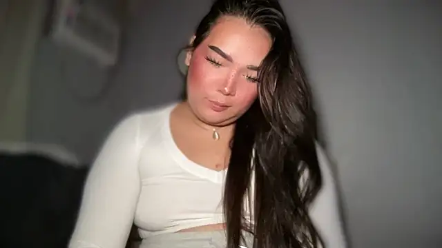 Snapshot of MissCataleyaxxx chatting on February 2026 02:53:01 AM MissCataleyaxxx online show from February 2026 02:53:01 AM