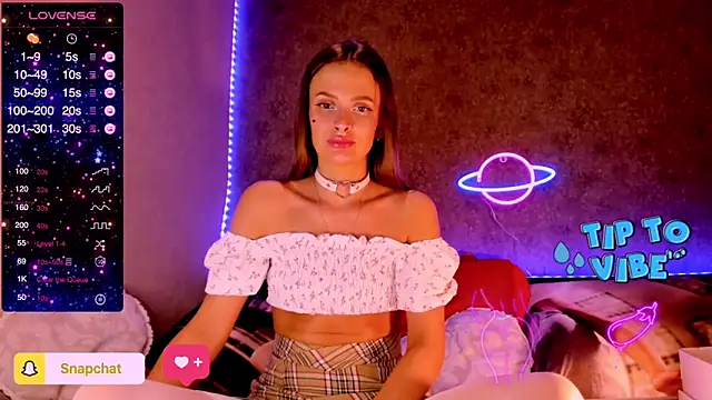 madina taher online show from January 2025 08:45:01 PM