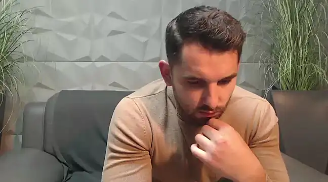 Antoniodiamond online show from December 2024 08:16:01 PM