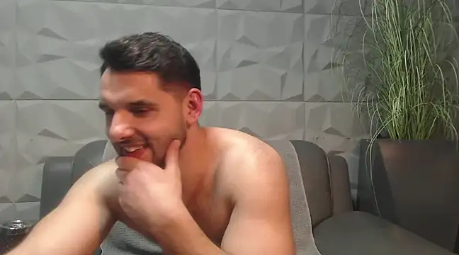 Antoniodiamond online show from February 2025 01:14:01 AM