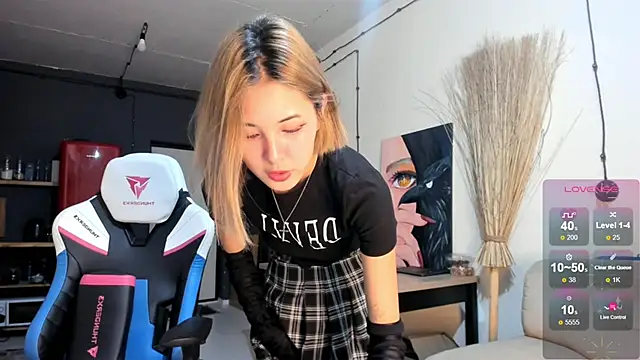 Snapshot of cho_nando chatting on January 2025 01:53:02 PM cho nando online show from January 2025 01:53:02 PM