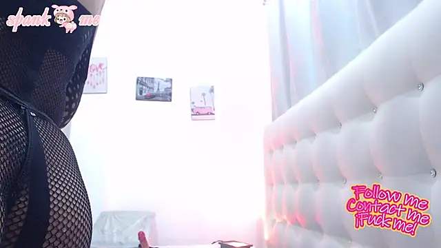 hornywife  online show from September 2025 05:35:01 PM