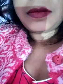 Shristiprakash0 online show from December 2025 04:58:02 PM