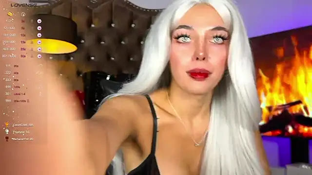 Snapshot of sassymarylou chatting on February 2025 04:33:02 AM sassymarylou online show from February 2025 04:33:02 AM