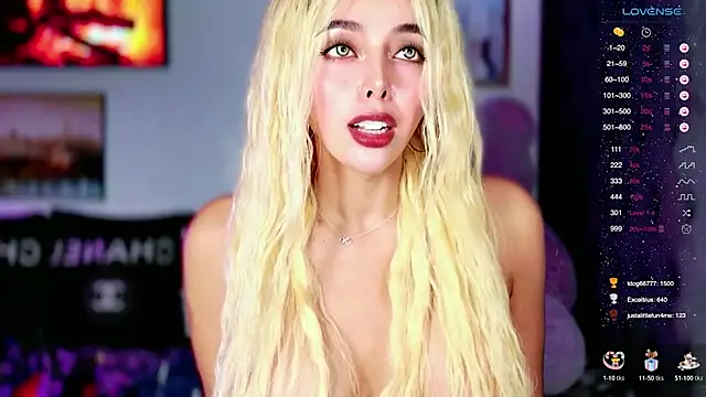 Snapshot of sassymarylou chatting on February 2025 03:45:02 AM sassymarylou online show from February 2025 03:45:02 AM