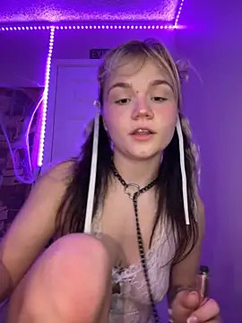 Cutiepiespanks online show from November 2025 09:37:02 PM