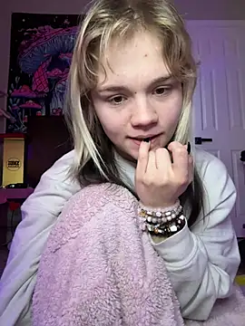 Cutiepiespanks online show from February 2026 01:10:02 AM