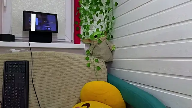 Misss Vikk online show from October 2025 03:22:02 PM