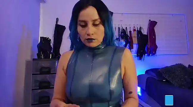 mylatexpleasure online show from January 2025 07:49:01 PM