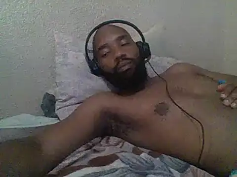 KAYBEEDEFREAK online show from February 2025 05:52:02 AM