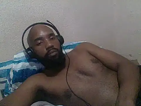 KAYBEEDEFREAK online show from February 2025 07:38:02 PM