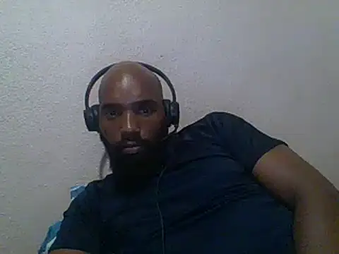 KAYBEEDEFREAK online show from February 2025 07:38:01 PM