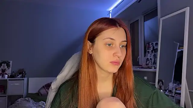 Uniarten online show from February 2025 06:32:02 PM