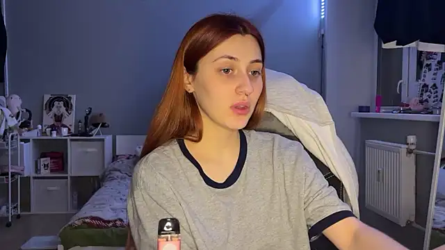 Uniarten online show from February 2025 09:14:02 PM