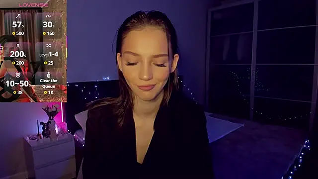 Snapshot of SophieCatty chatting on February 2026 12:02:01 PM SophieCatty online show from February 2026 12:02:01 PM