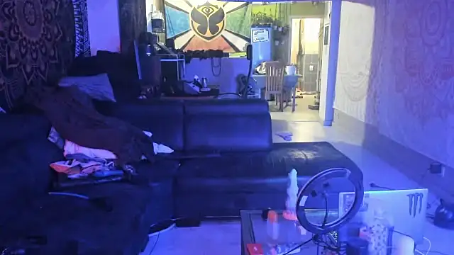 slankecrosdresser online show from February 2025 09:06:02 PM