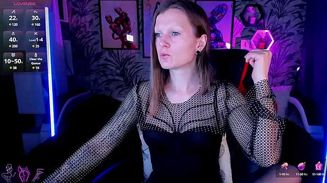 Snapshot of Devi_Evi chatting on January 2025 08:22:01 PM Devi Evi online show from January 2025 08:22:01 PM