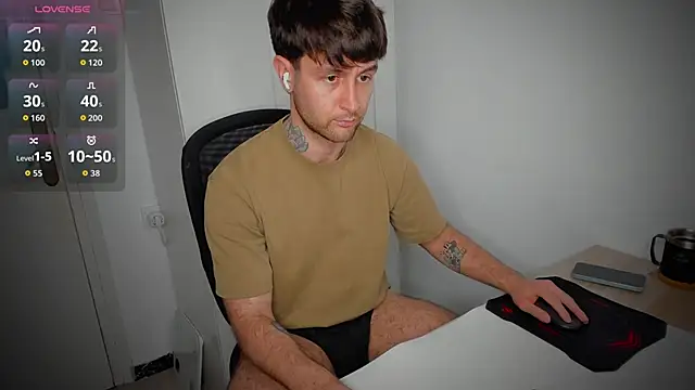 HonestAndrew online show from April 2026 06:35:01 PM