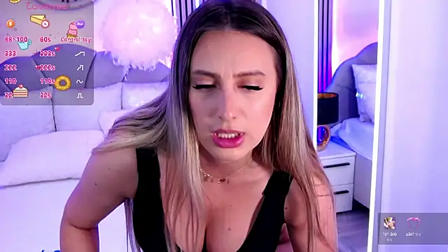 Snapshot of Eva_Ryen chatting on March 2025 06:42:02 PM Eva Ryen online show from March 2025 06:42:02 PM