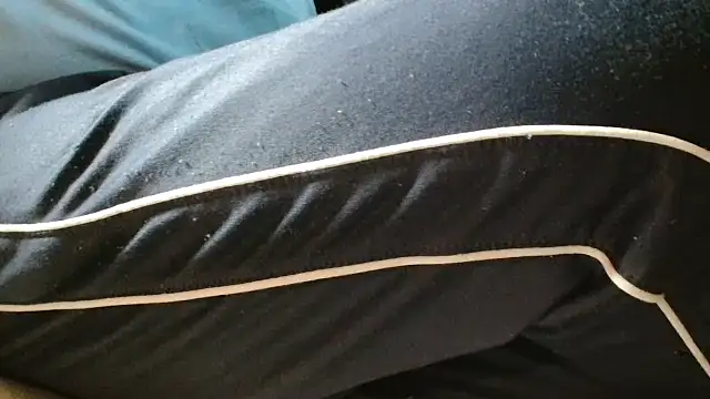 Snapshot of blow2gold chatting on November 2025 06:42:02 PM blow2gold online show from November 2025 06:42:02 PM