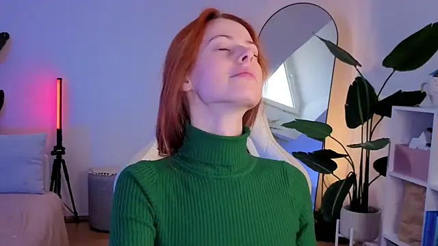 doll lesli online show from November 2025 10:18:01 AM