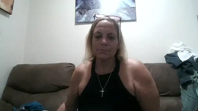 Victoria121565 online show from May 2026 08:15:02 PM