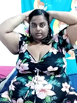 SusanaEshwar online show from April 2026 11:51:02 PM