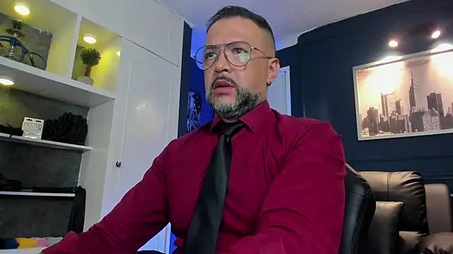 Snapshot of MrFrank_tattoo chatting on July 2026 11:24:02 AM MrFrank tattoo online show from July 2026 11:24:02 AM