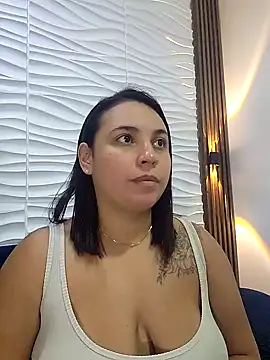 LizzRouse online show from February 2026 11:16:01 AM