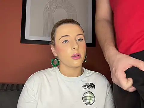 Strongqueen online show from December 2024 08:18:02 PM