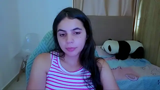 Snapshot of _elenna chatting on July 2026 06:12:01 PM elenna online show from July 2026 06:12:01 PM