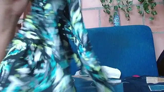 belindathompson online show from October 2025 07:48:02 PM