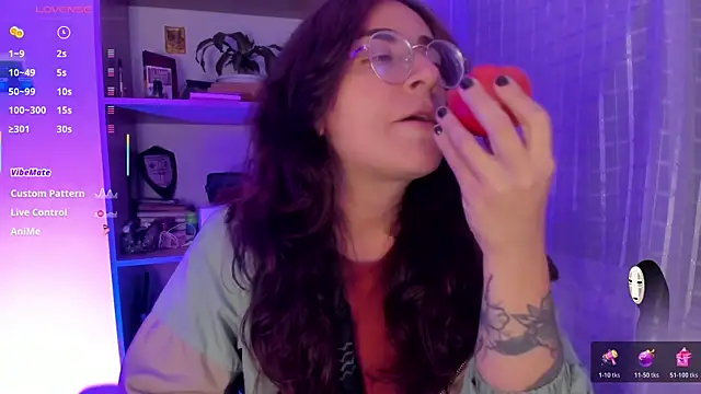 Snapshot of linda_giggle chatting on July 2026 02:16:01 AM linda giggle online show from July 2026 02:16:01 AM