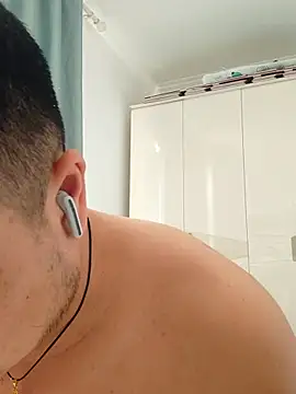 guozuo online show from February 2026 04:33:01 AM